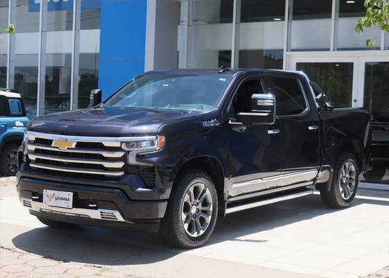 CHEVROLET SILVERADO 5.3 V8 GASOLINA 1500 HIGH COUNTRY 4X4 AUTOMÁTICO